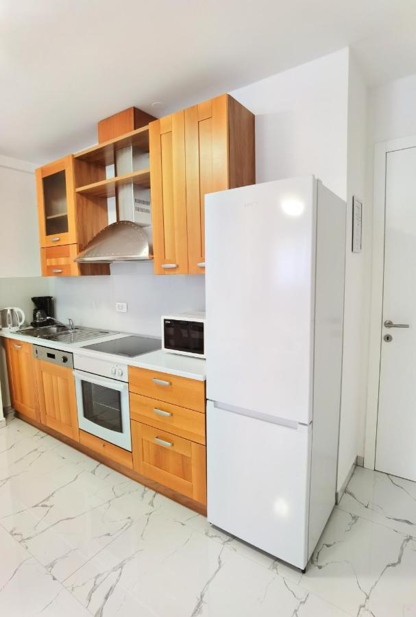Apartments Andrea Сплит Екстериор снимка