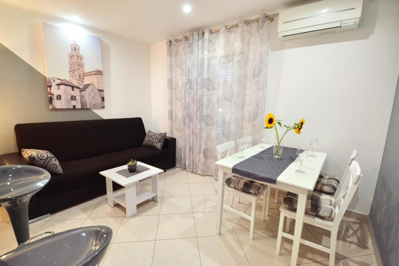Apartments Andrea Сплит Екстериор снимка