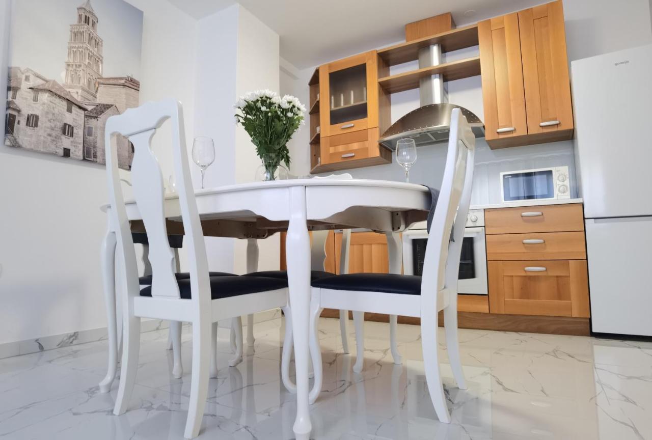 Apartments Andrea Сплит Екстериор снимка
